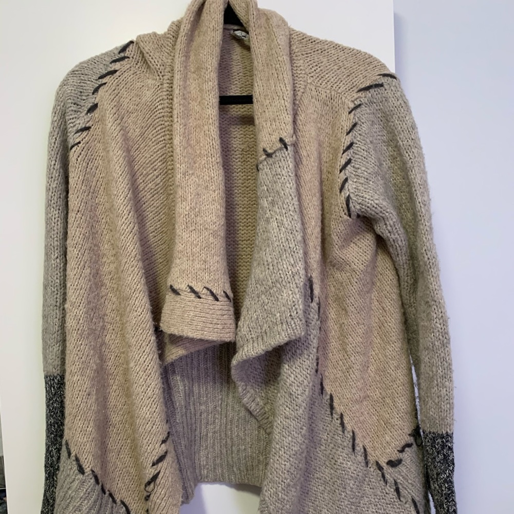 BKE sweater